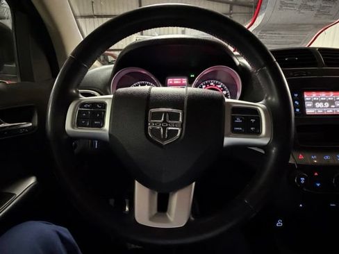 Used 2018 Dodge Journey SE w/ Popular Equipment Group FWD image 14