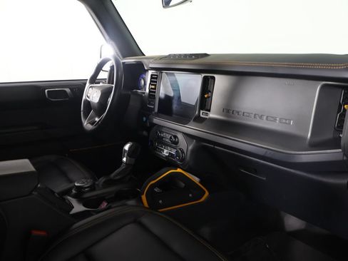 Used 2024 Ford Bronco Badlands AWD/4WD image 30