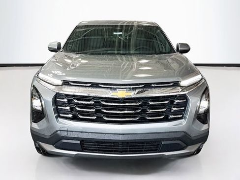 New 2026 Chevrolet Equinox LT w/ Convenience Package II image 4