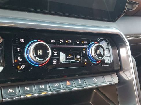 Used 2025 GMC Sierra 1500 Denali Ultimate image 23