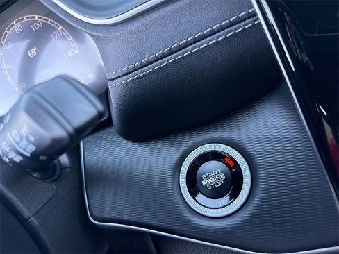 New 2025 Jeep Grand Cherokee Laredo X image 18