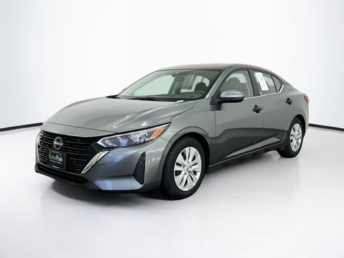 Used 2025 Nissan Sentra S FWD image 3