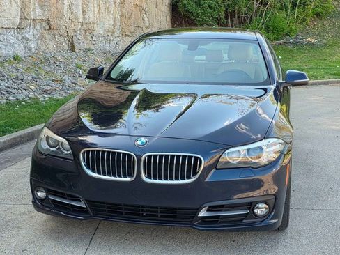 Used 2015 BMW 528i Sedan image 4