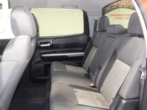 Used 2015 Toyota Tundra SR5 image 5