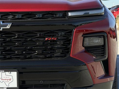 New 2026 Chevrolet Traverse RS image 8