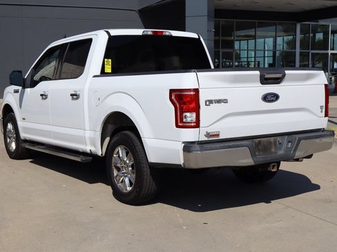 Used 2015 Ford F150 XLT w/ Equipment Group 301A Mid RWD image 3