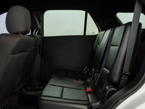 Used 2017 Ford Explorer 4WD Police Interceptor w/ Ultimate Wiring Package image 8
