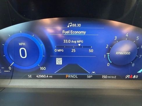 Used 2021 Ford Escape SEL w/ Technology Package image 17