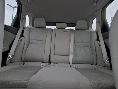 Used 2025 Nissan Rogue SV FWD image 27
