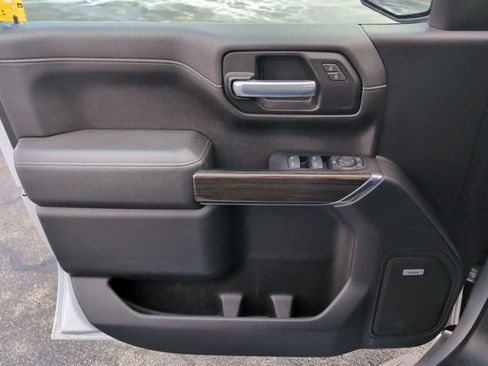 Used 2019 Chevrolet Silverado 1500 RST w/ All-Star Edition image 21