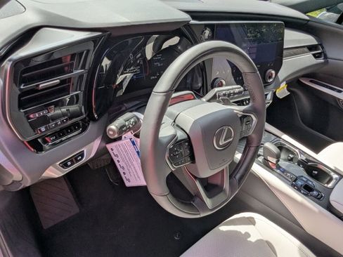 New 2026 Lexus RX 350 AWD image 3