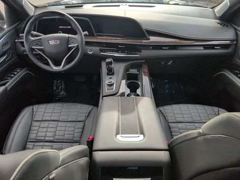 Used 2022 Cadillac Escalade Premium Luxury Platinum w/ LPO, Floor Liner Package image 24