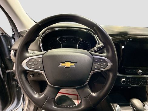 Used 2021 Chevrolet Traverse LT AWD/4WD image 11