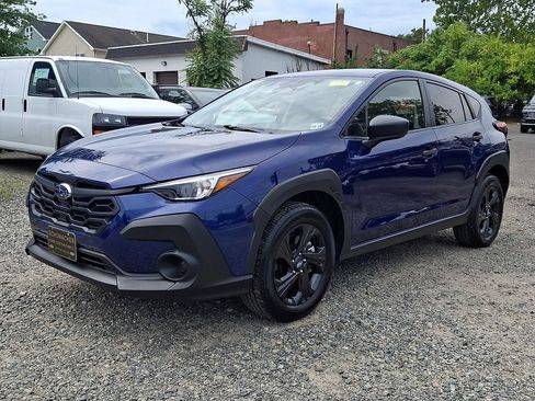 Used 2024 Subaru Crosstrek 2.0i AWD/4WD image 3