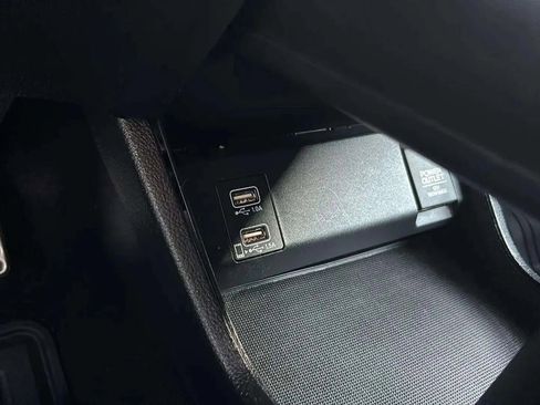 Used 2020 Honda HR-V Sport image 36