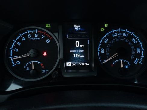 Used 2023 Toyota Tacoma TRD Off-Road image 23