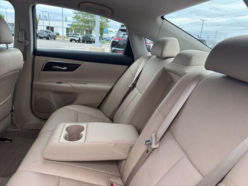 Used 2014 Nissan Altima 2.5 SL FWD image 33