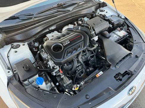 Used 2019 Kia Optima SX image 25