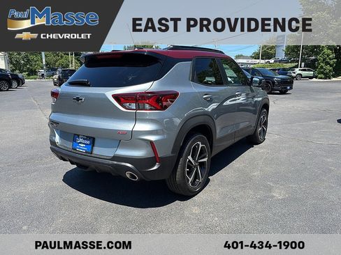 Used 2023 Chevrolet TrailBlazer RS w/ Sun and Liftgate Package AWD/4WD image 7
