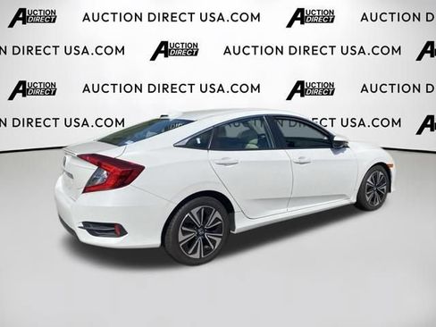 Used 2017 Honda Civic EX-T image 10
