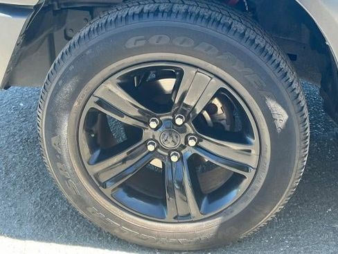 Used 2024 RAM 1500 Warlock AWD/4WD image 13