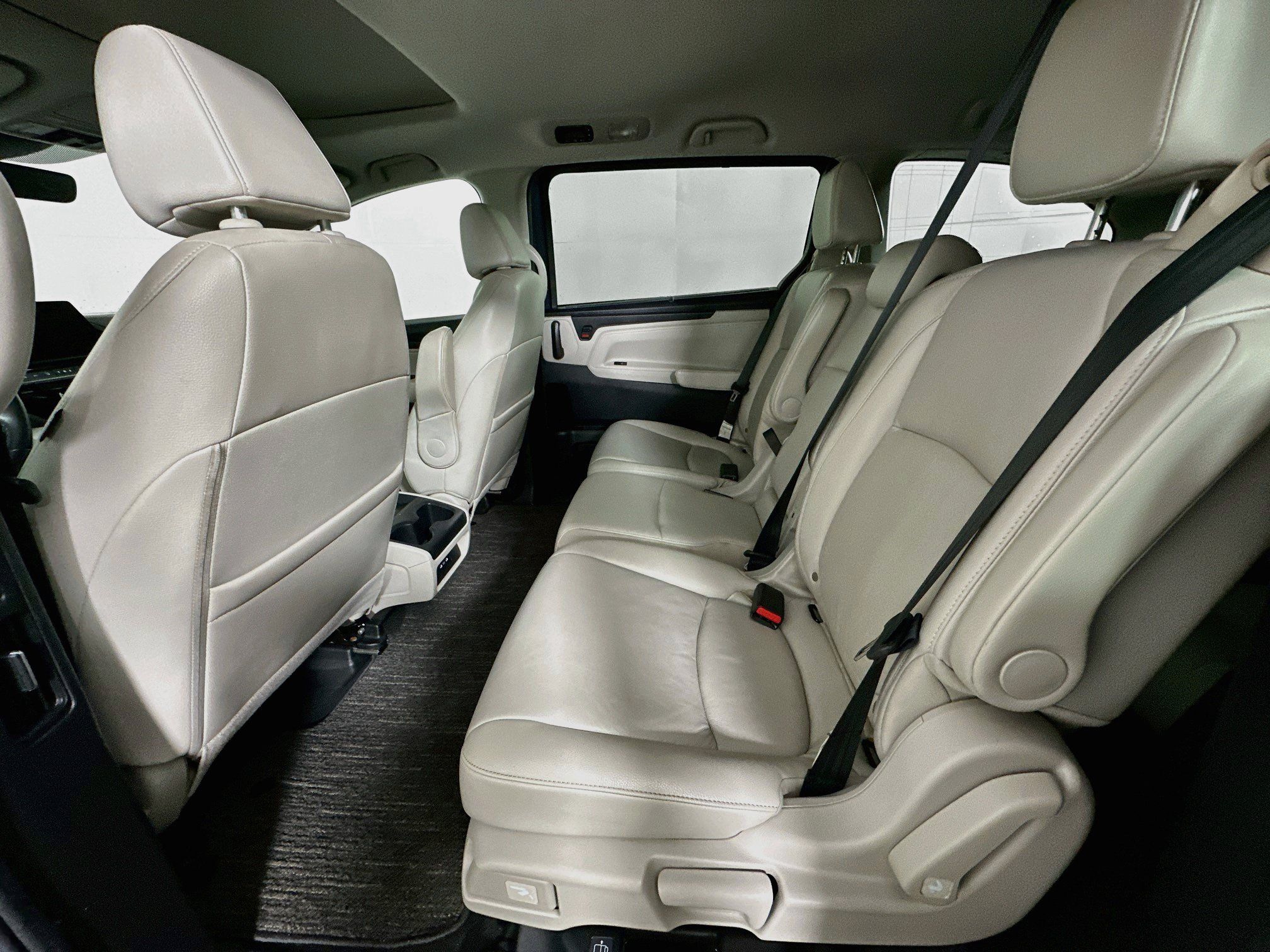 Used 2025 Honda Odyssey EX-L image 27