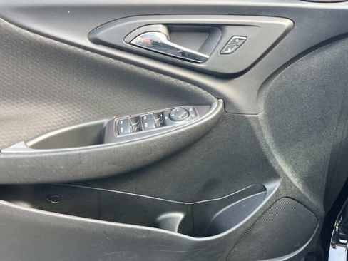 Used 2023 Chevrolet Malibu LT FWD image 25