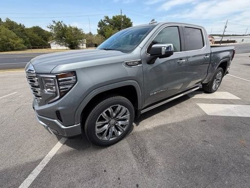 New 2026 GMC Sierra 1500 Denali w/ Denali Reserve Package AWD/4WD image 34