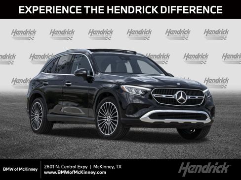 Used 2025 Mercedes-Benz GLC 300 image 1