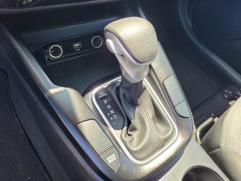 Used 2024 Kia Soul LX w/ Option Group 015 FWD image 28