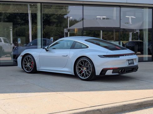 Used 2024 Porsche 911 Carrera S image 3