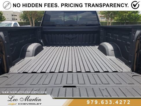 New 2026 Chevrolet Silverado 2500 LTZ w/ LTZ Plus Package AWD/4WD image 7
