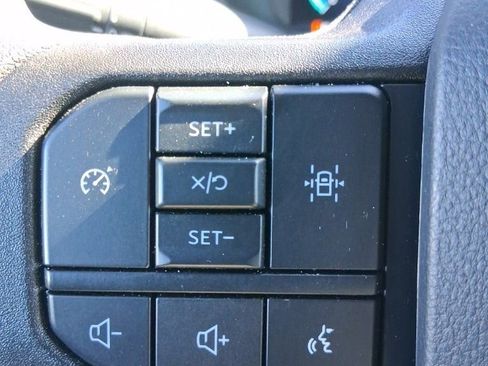 Used 2025 Ford F150 STX w/ Equipment Group 201A FX4 image 33