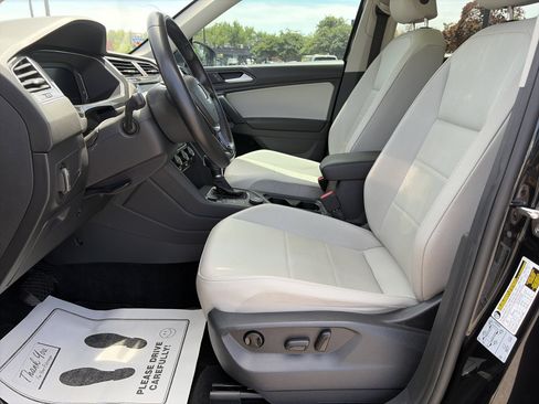 Used 2019 Volkswagen Tiguan S AWD/4WD image 13