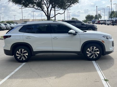 Certified 2026 Volkswagen Tiguan S FWD image 10
