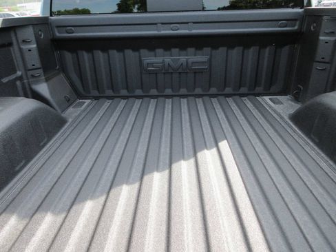 New 2026 GMC Sierra 1500 Denali AWD/4WD image 9