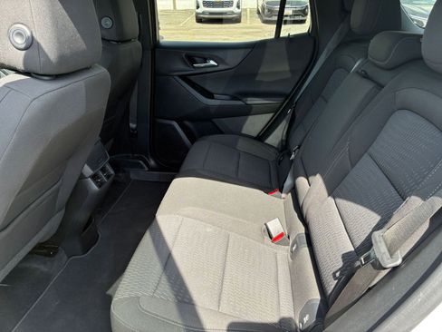 Used 2025 Chevrolet Equinox LT image 27