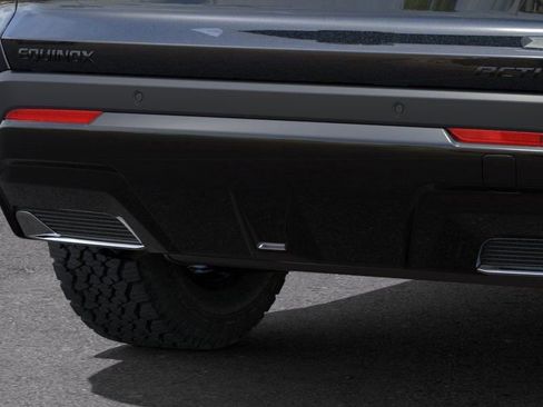 New 2025 Chevrolet Equinox ACTIV w/ Safety and Technology Package image 14