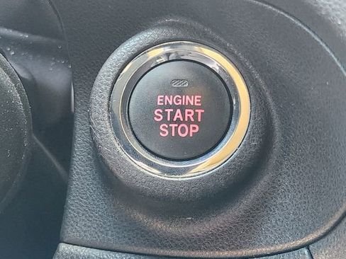 Used 2022 Subaru Ascent Limited w/ Technology Package image 21