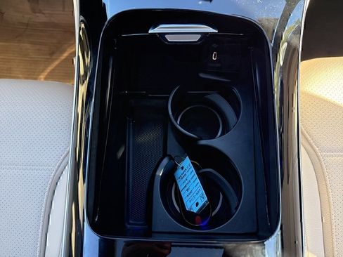 Used 2026 Mercedes-Benz GLC 300 4MATIC image 24