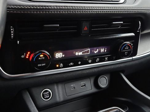 Certified 2023 Nissan Rogue SV w/ SV Premium Package image 14