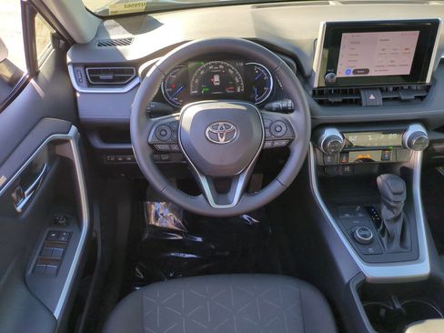 Used 2023 Toyota RAV4 XLE image 27