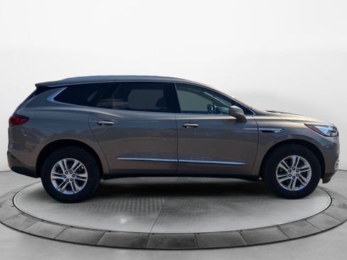 Used 2019 Buick Enclave Essence w/ Trailering Package, 5000 lbs. AWD/4WD image 2