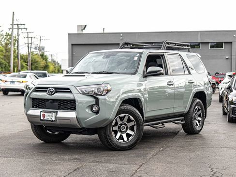 Used 2023 Toyota 4Runner TRD Off-Road Premium w/ Off Road Premium Plus Package AWD/4WD image 1