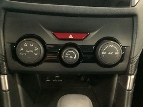 Certified 2023 Subaru Forester Premium AWD/4WD image 13