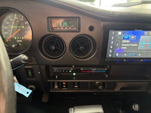 Used 1989 Toyota Land Cruiser AWD/4WD image 22
