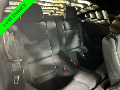 Used 2014 Ford Mustang Coupe RWD image 24