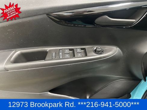 Certified 2021 Chevrolet Spark ACTIV FWD image 8
