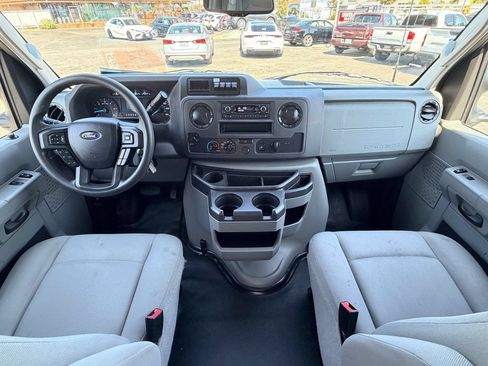 Used 2023 Ford E-450 and Econoline 450 Super Duty w/ Power Windows & Locks Group RWD image 38