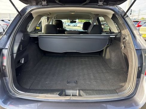 Used 2017 Subaru Outback 2.5i Premium AWD/4WD image 12
